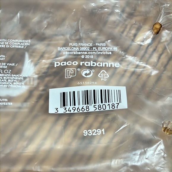 - Paco Rabanne Invictus Travel
Set(New) - Picture 7 of 8